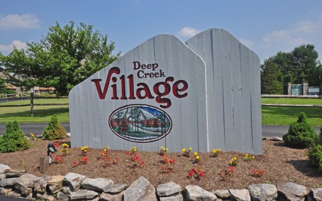 Deep Creek Village 3 Bedroom Townhome #23