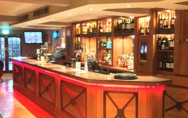 The Royal Chace Hotel