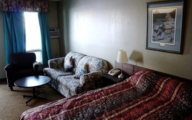 The Ritz Cafe and Motor Inn