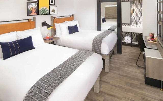 voco The Tuxon by IHG