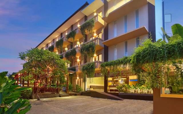 Bali Chaya Hotel Legian