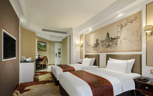 Guangzhou Daxin International Hotel