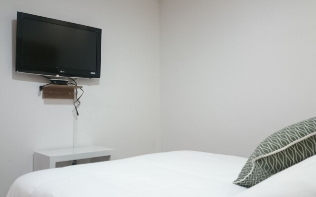 Hotel + Arte