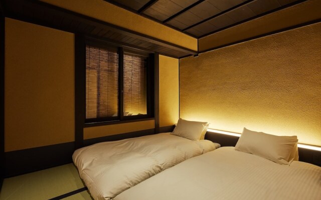 Kyoto Urushiro Wakasaya