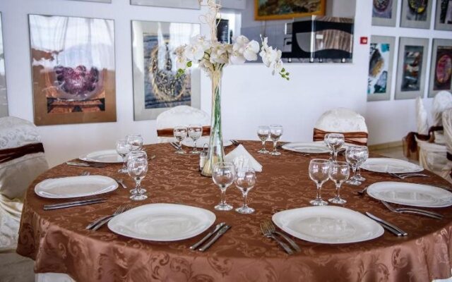 Hotel Iatsa