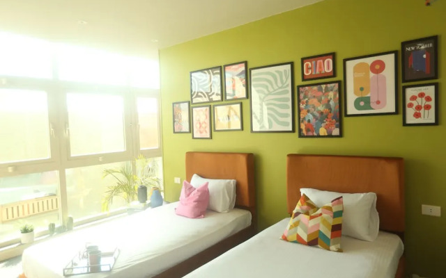 Seven Stays Maadi