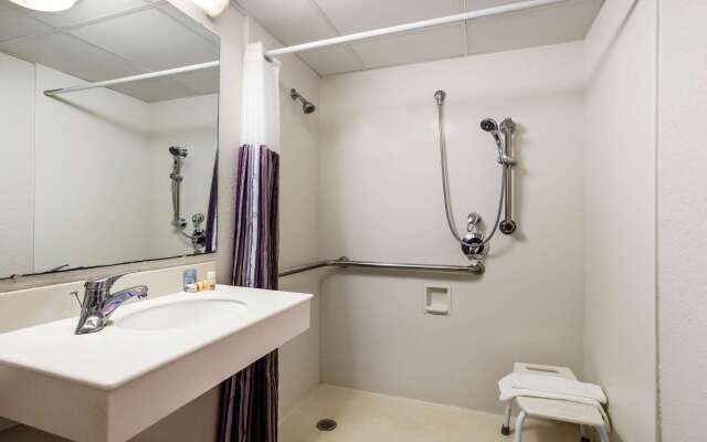 La Quinta Inn Tampa Airport Stadium Westshore