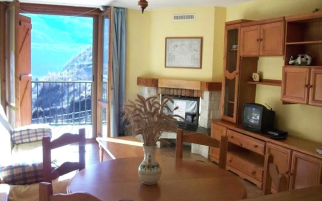 Apartamentos 3000 Escarrilla