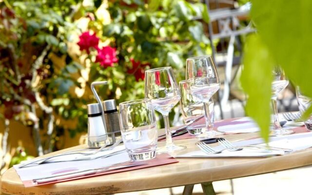 Hotel Kyriad Chantilly Sud - Luzarches