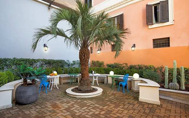 Manfredi Palm Suites