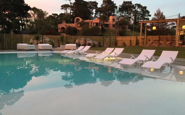 Live Hotel Boutique - Adults Only