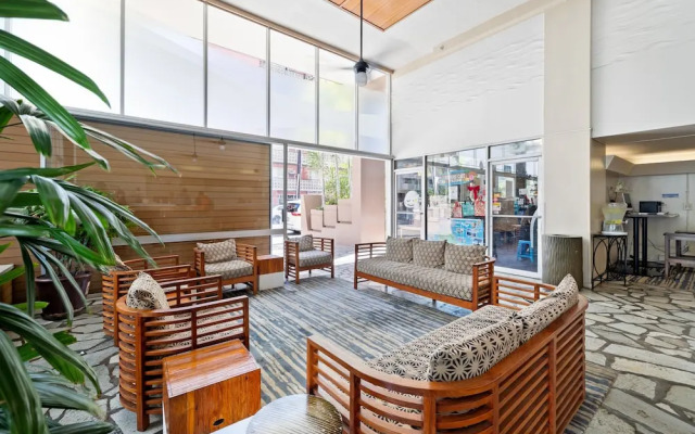 Pacific Monarch - 1 BR - Ocean & City Views