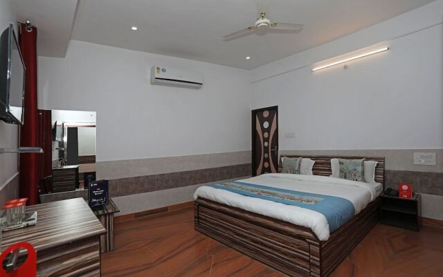 OYO 10610 Anand Guest House
