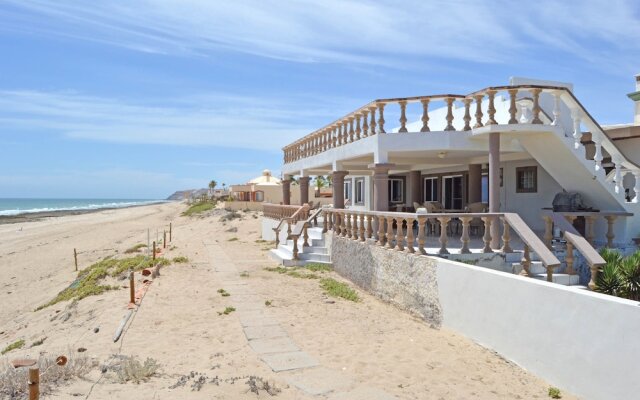 Beachcomber 3 Bedroom Home