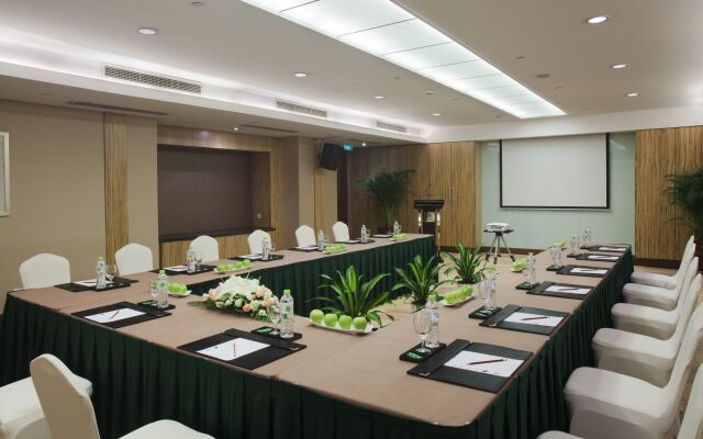 Holiday Inn Hangzhou City Center