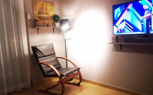 ORBI Sea Towers Studio