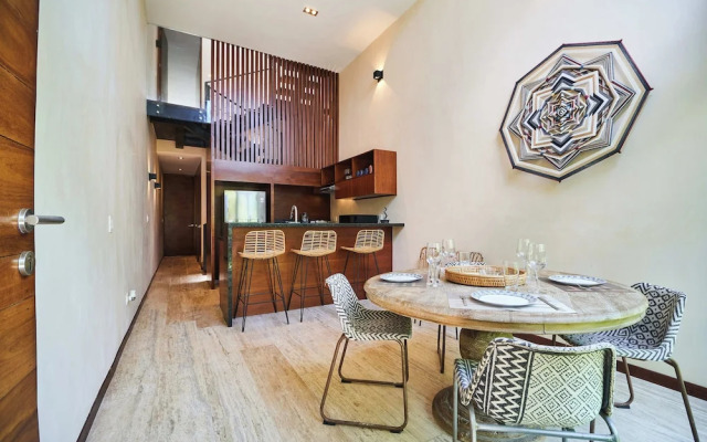 Luxury Penthouse in Aldea Zama, private pool and rooftop, 24 7 security in a gated community