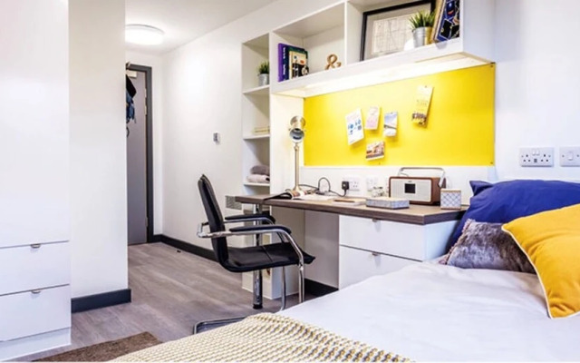 Comfy rooms for STUDENTS Only-NEWCASTLE