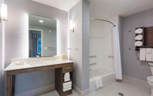 Homewood Suites by Hilton Reston