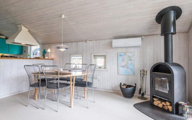 4 Person Holiday Home in Oksbol