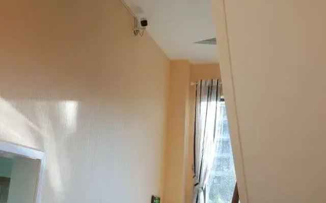Shiyou Theme Smart Apartment (Dali Railway Station)