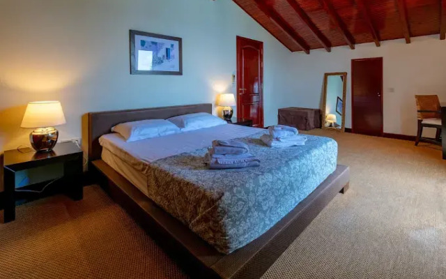 Beachfront Villa Benele