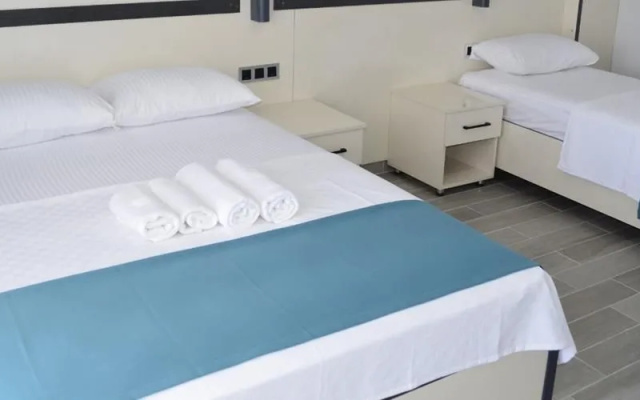 Mavi Marmara Otel