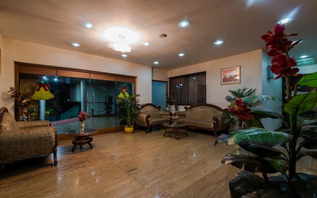 OYO 1152 Hotel Sun INN