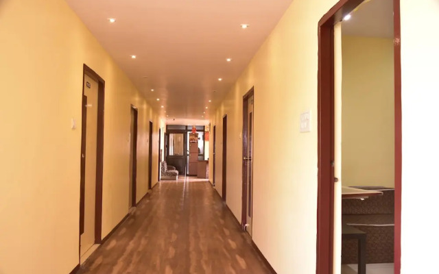 Hotel Drishti Inn