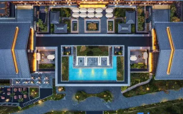 Eterna Venue Resort Jingmai