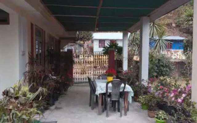 Vamoose Sinkawli Homestay