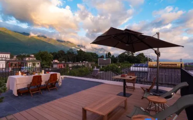 Shuishang Cloudscape · Gilded Velvet Designer Holiday Resort (Dali Ancient Town Branch) – Outside – Dali