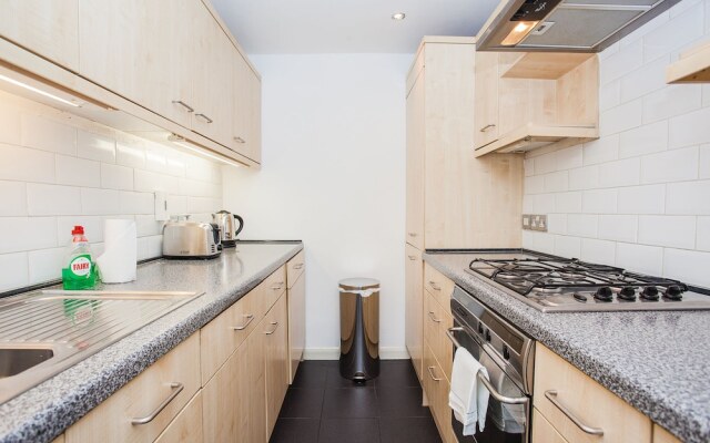 1 Bedroom Apartment Near Primrose Hill