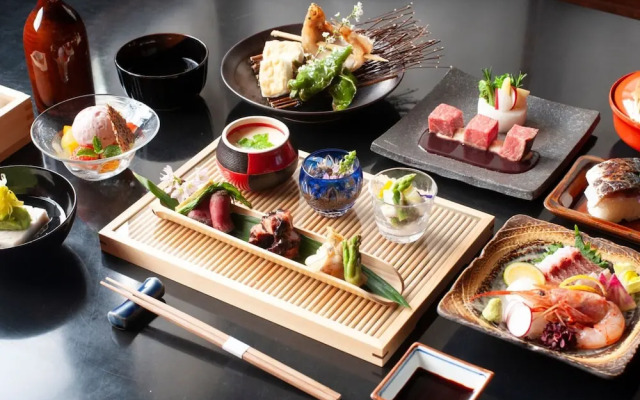 Nipponia Izumo Hirata Cotton Road