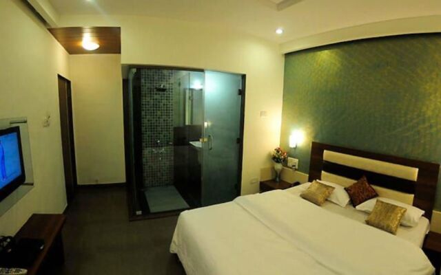 Shanti's Hotel Surbhi