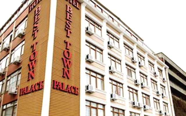 Best Town Palace Hotel