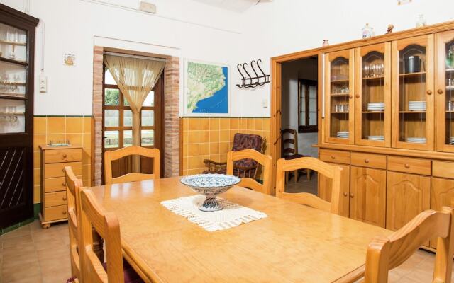 Luxurious Mansion in Albons Spain With Private Garden