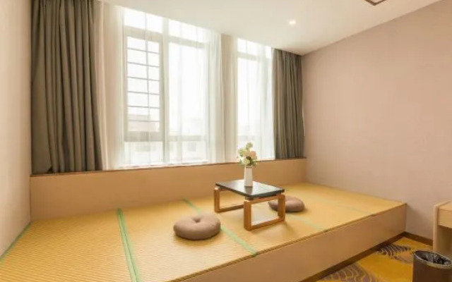 Ripple Hotel
