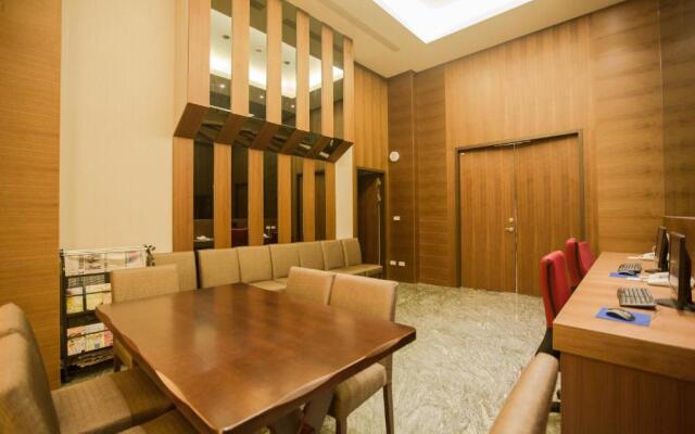 Kai Shen Starlight Hotel