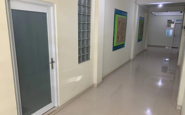 OYO 2203 Wira Residence