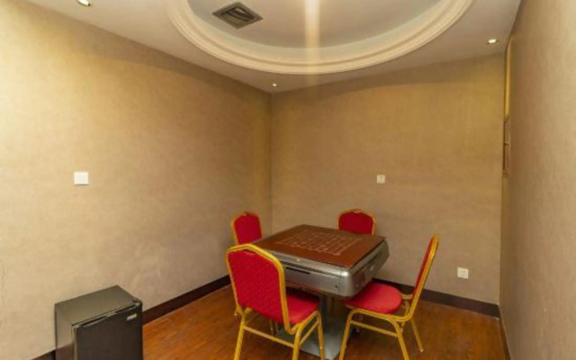 Merlinwan Traders Hotel