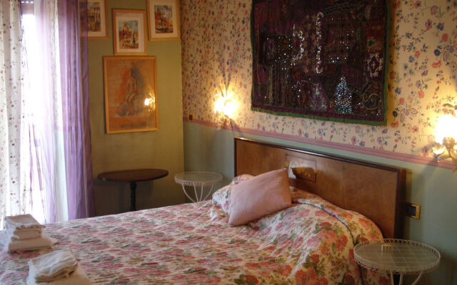 Girasolereale Rome City