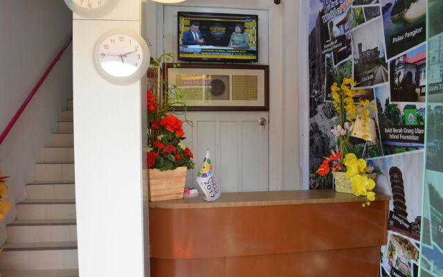M Motel Meru