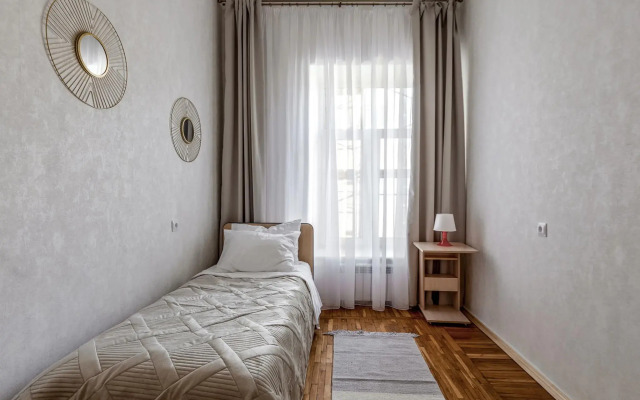 RentDaySpb (РэнтДэйСпб) на проспекте Невский