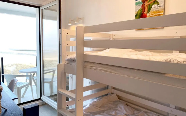 Apartment in Nieuwpoort With sea View