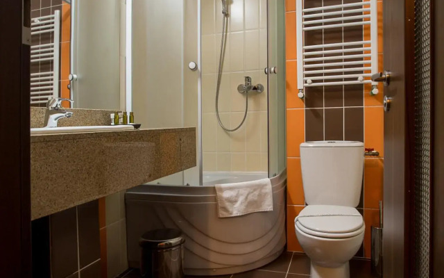 Inter Business Bucharest Hotel