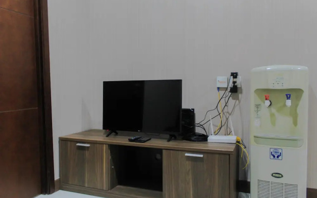 Strategic and Comfy 2BR Apartment Springwood Residence