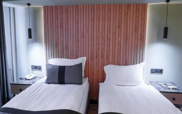 Polek Hotel