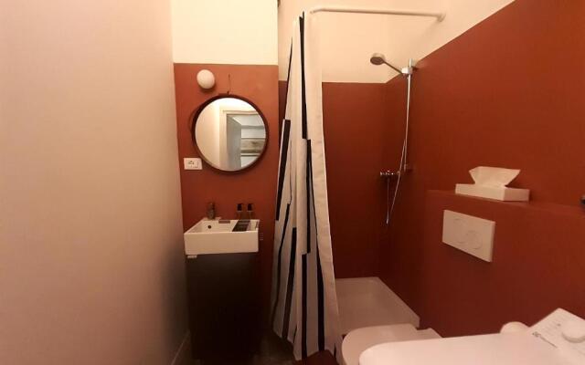 Lawien Goldenstern Residence