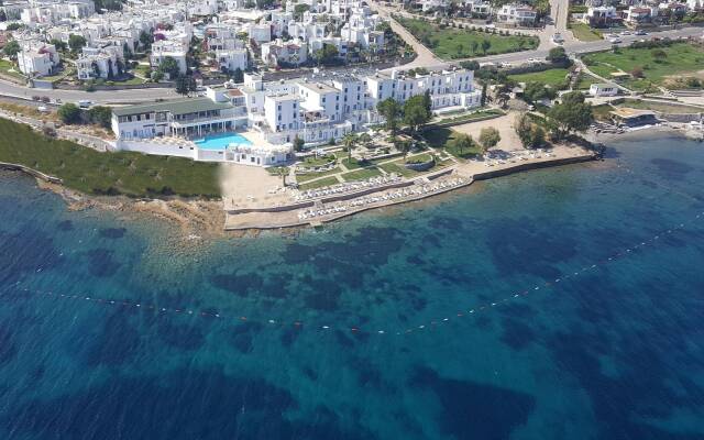 Chronos Beach Hotel